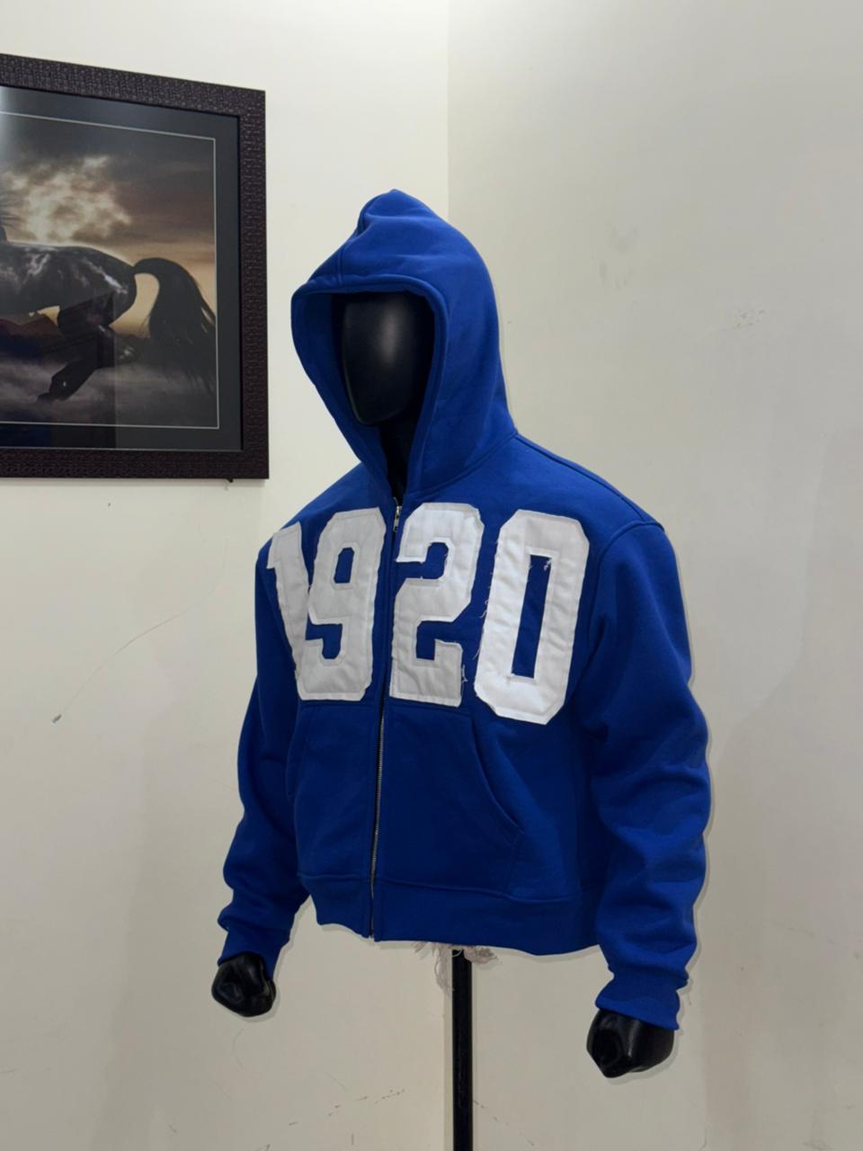 1920 Distressed